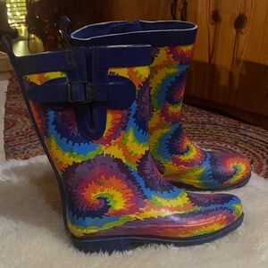 Capelli of New York Multicolor Spiral Women's Rain Boots